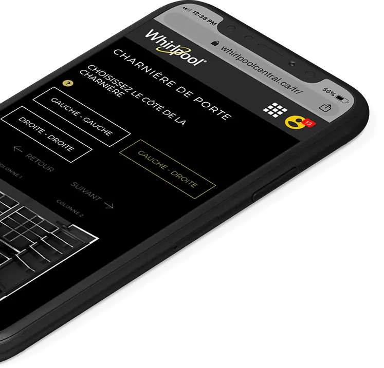 Un téléphone intelligent avec le site de Whirlpool affiché à l'écran.