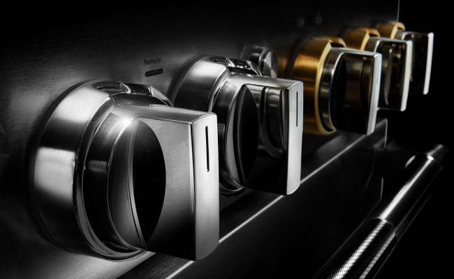 The knobs on a JennAir professional range