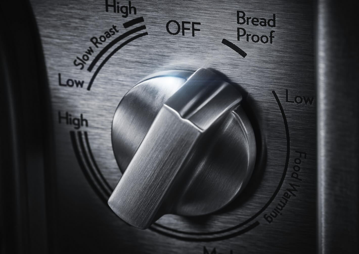 The control knob set to bread proofing.