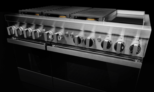 4 Types of High-End Stoves & Ranges