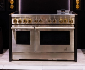  A JennAir Range on display